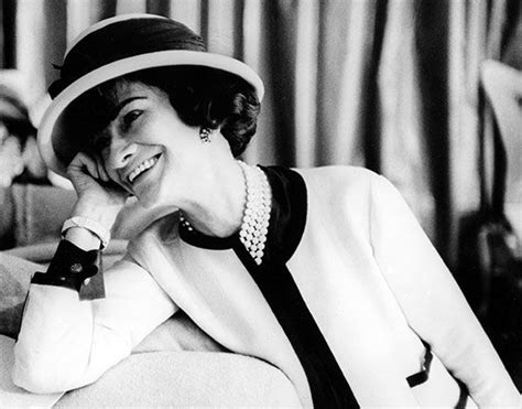 biographie coco chanel|coco chanel profession.